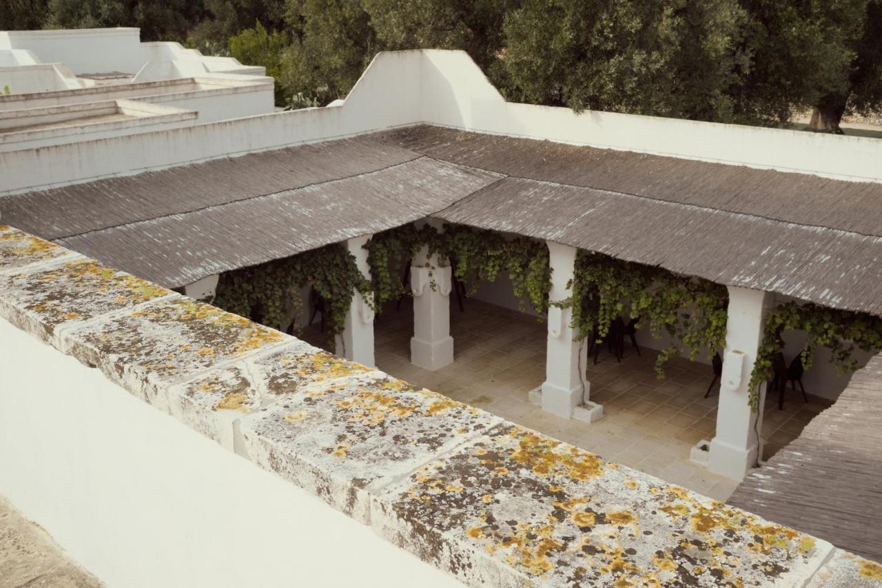 Masseria Le Carrube Ostuni Εξωτερικό φωτογραφία