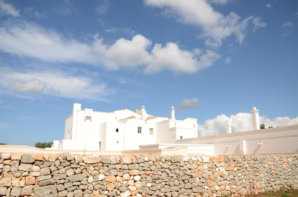 Masseria Le Carrube Ostuni Εξωτερικό φωτογραφία