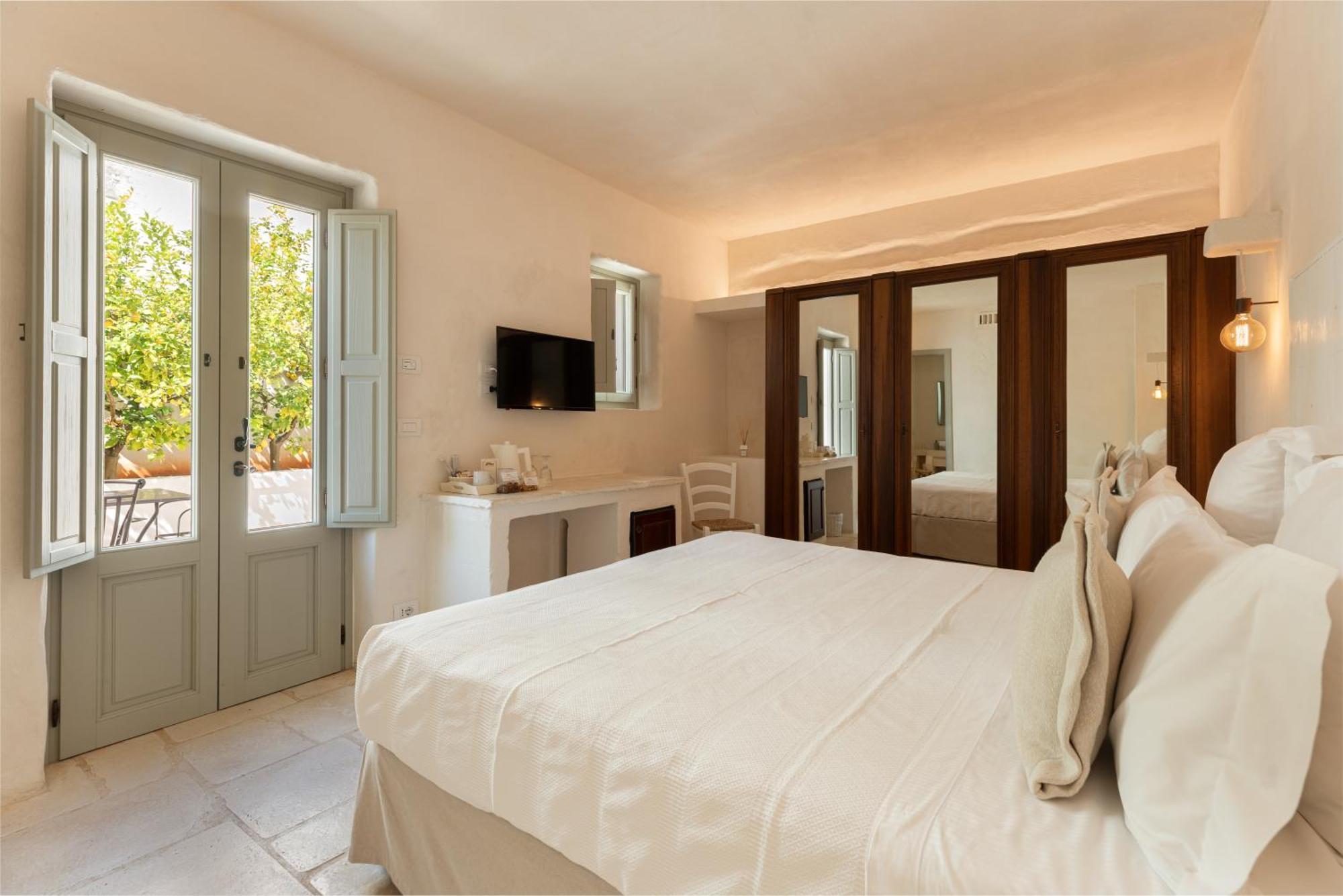 Masseria Le Carrube Ostuni Εξωτερικό φωτογραφία