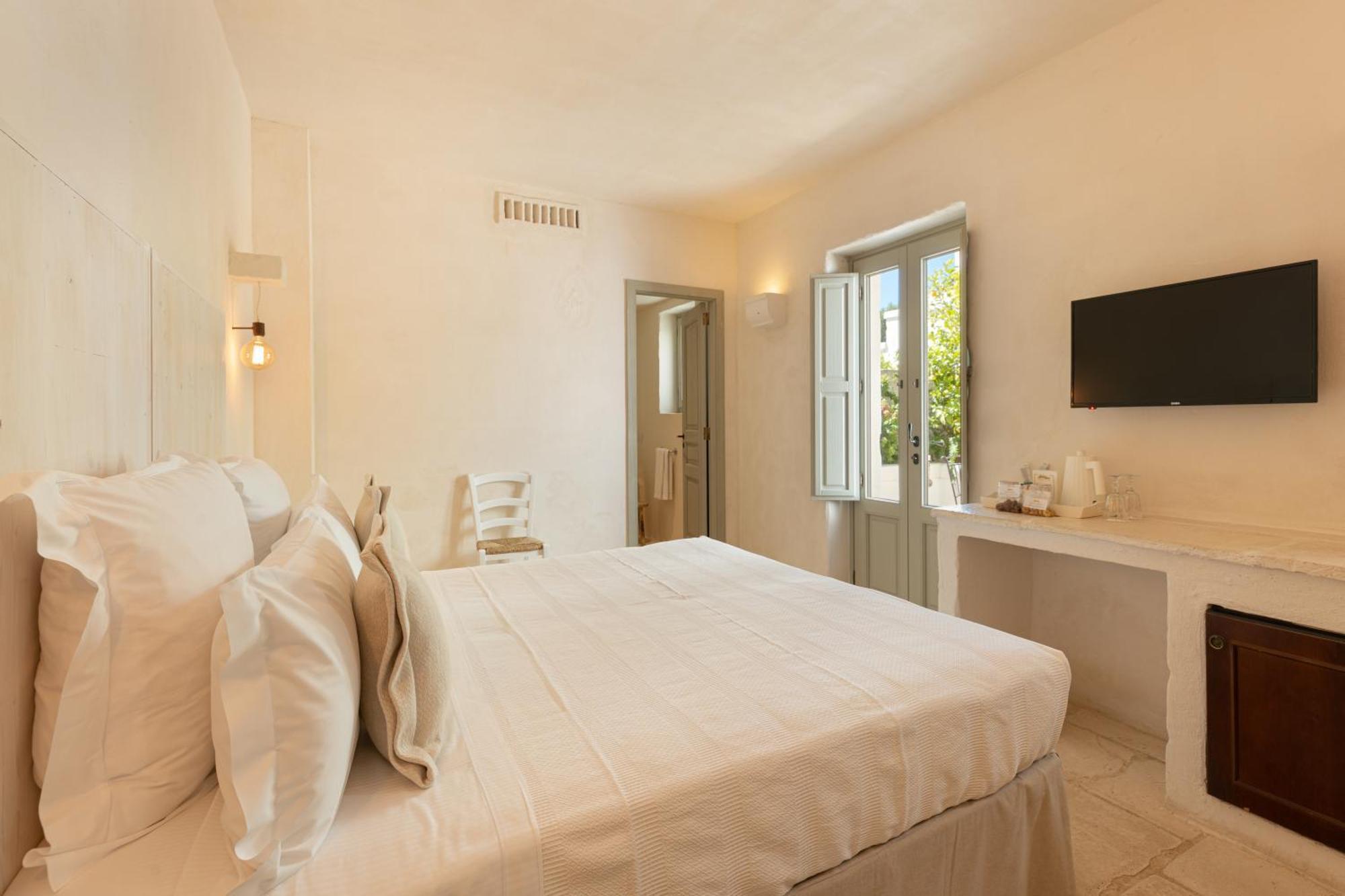 Masseria Le Carrube Ostuni Εξωτερικό φωτογραφία