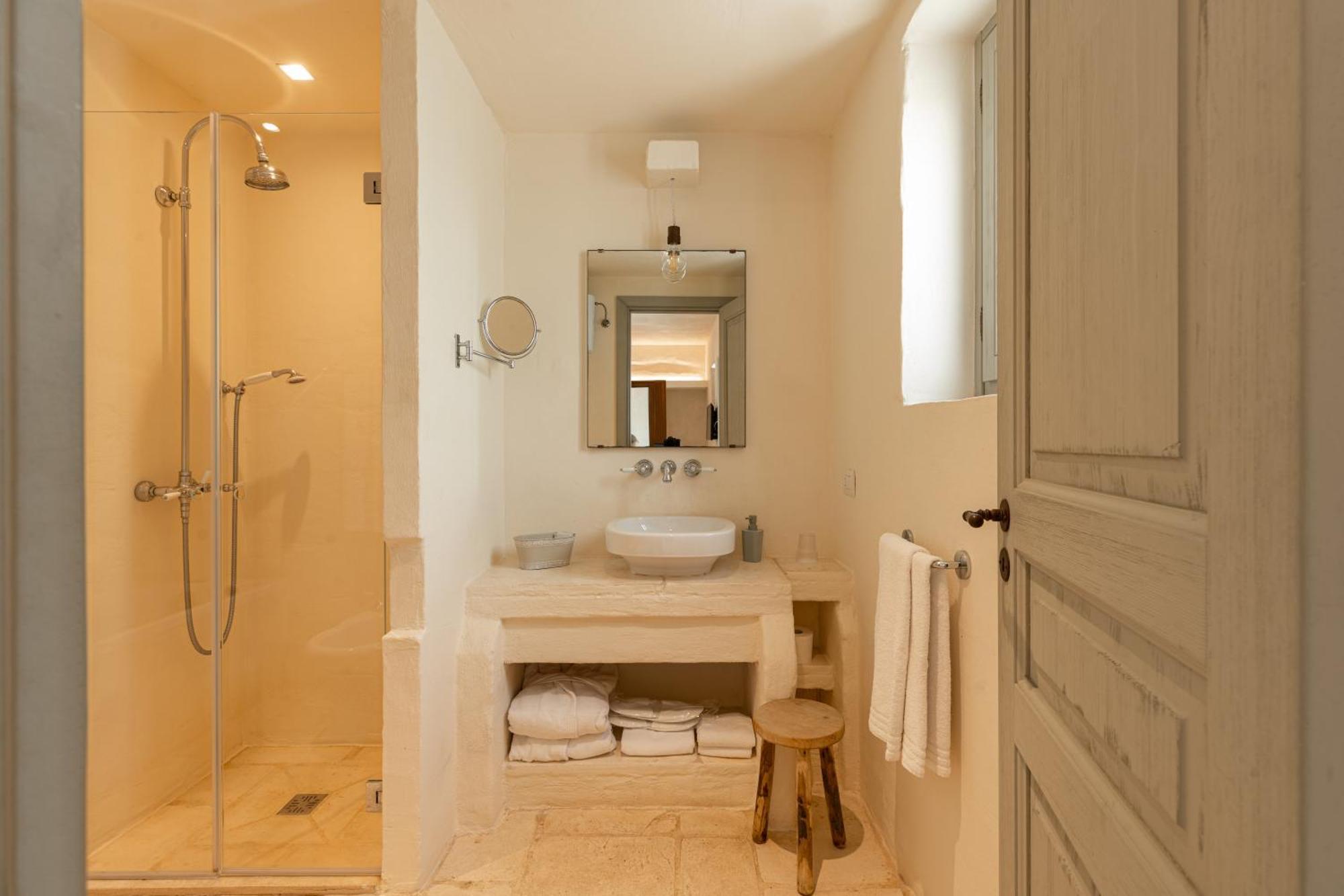 Masseria Le Carrube Ostuni Εξωτερικό φωτογραφία