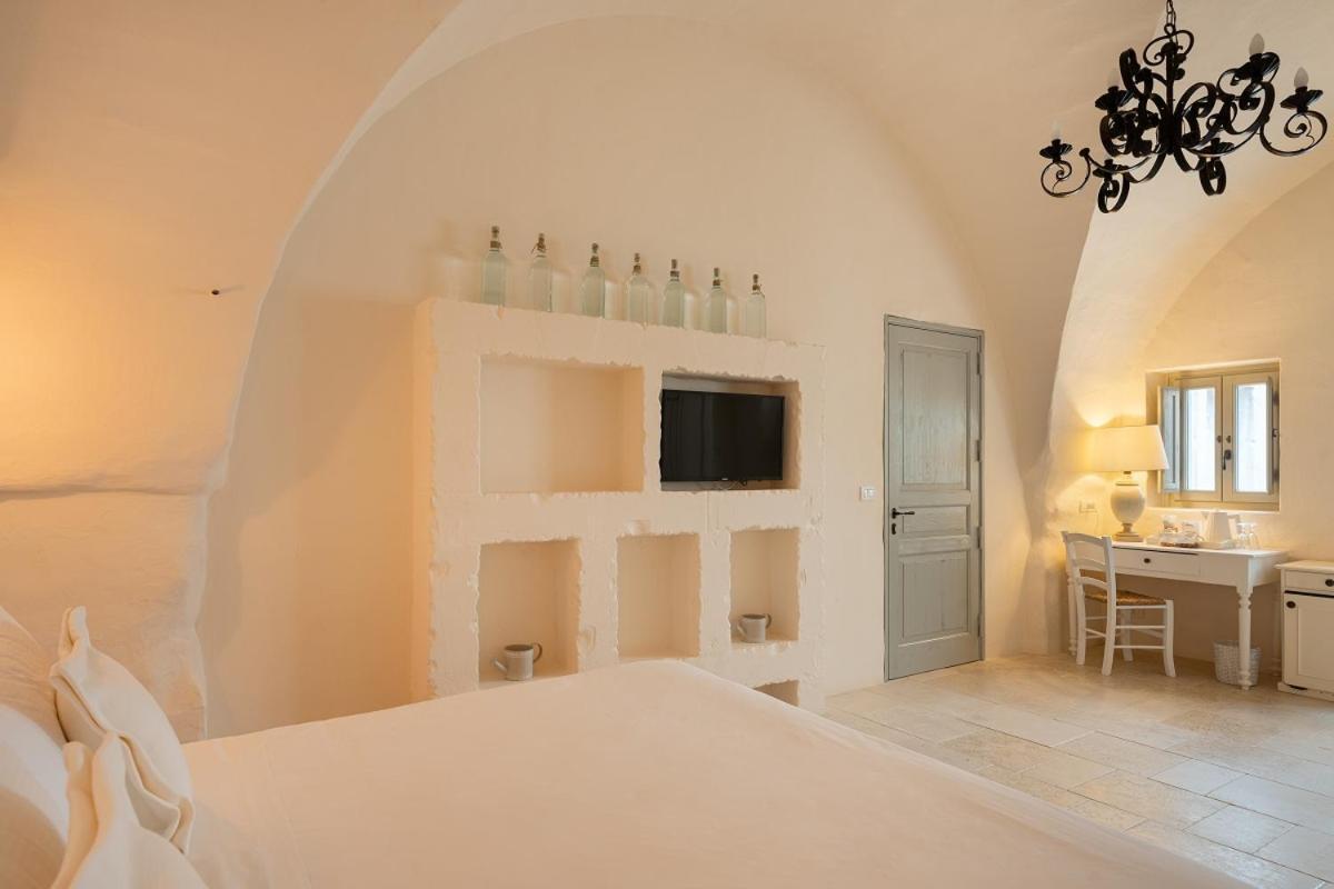 Masseria Le Carrube Ostuni Εξωτερικό φωτογραφία